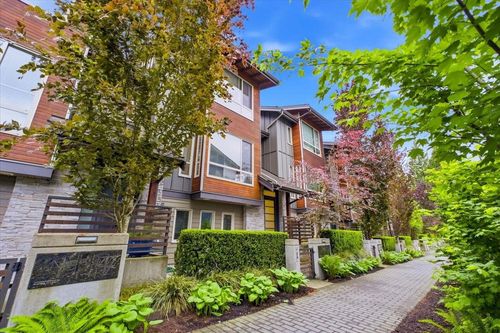 24-897 Premier St, North Vancouver, BC, V7J2G7 | Card Image