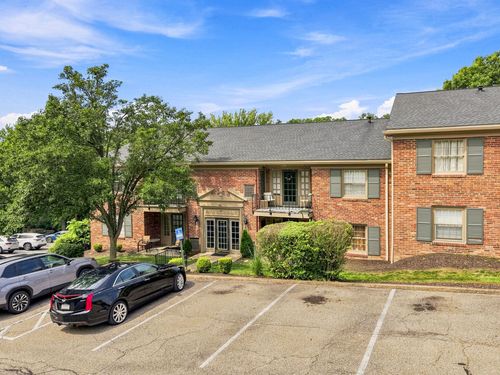 j-950 Margarite Dr, Pittsburgh, PA, 15216-1060 | Card Image
