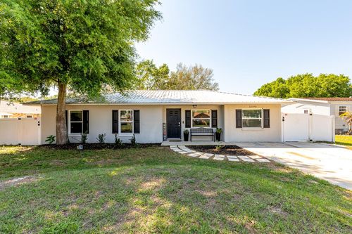 12146 Virginia Dr, LEESBURG, FL, 34788-4511 | Card Image