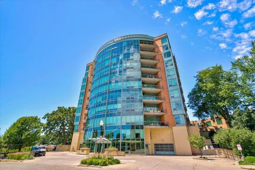 204-350 S Hamilton St, Madison, WI, 53703-4186 | Card Image