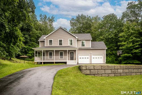 7 Mountainville Road, Danbury, CT, 06810 | Card Image