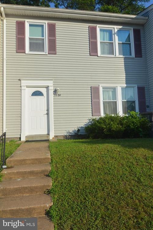 9520 Mooregate Ct, LORTON, VA, 22079-1913 | Card Image