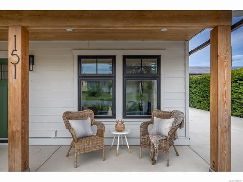 151 Hickey Ave, Parksville, BC, V9P1M1 | Card Image