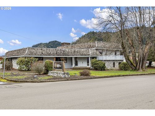 649 Fir St, Drain, OR, 97435-0110 | Card Image