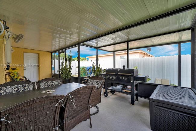 2021 Nw 185 Th Ter, House other with 3 bedrooms, 2 bathrooms and null parking in Miami Gardens FL | Image 28