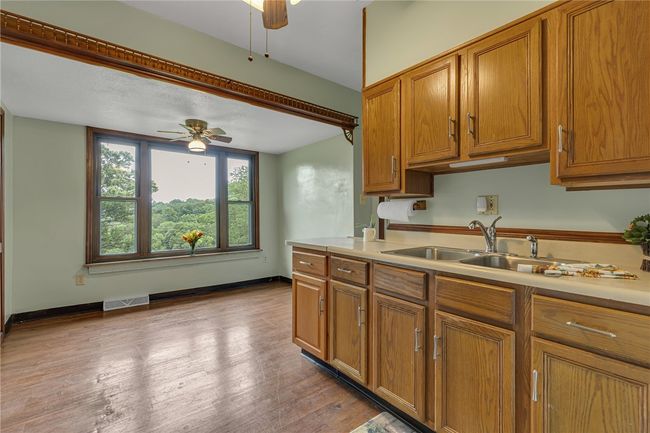 248 Shaffer Rd, House other with 3 bedrooms, 2 bathrooms and 1 parking in Beaver Falls PA | Image 12