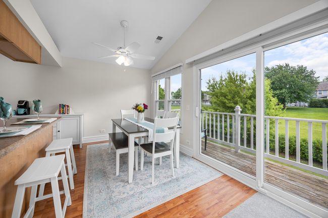 A - 1795 Vermont Dr, Condo with 2 bedrooms, 1 bathrooms and 3 parking in Elk Grove Village IL | Image 8