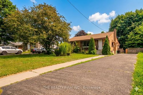 348 Winnipeg Blvd, London, ON, N5W4V2 | Card Image