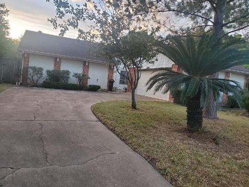 3622 Fiddlers Green Drive, Houston, TX, 77082 | Card Image