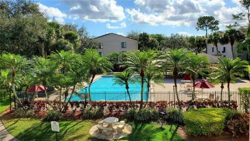 apt-d1-204 Foxtail Dr, Greenacres, FL, 33415-6003 | Card Image