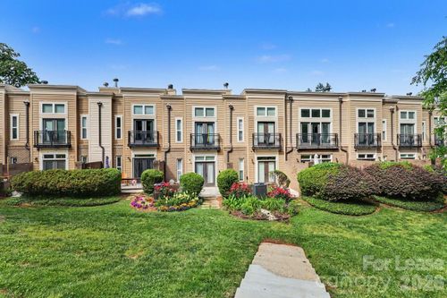 239 N Dotger Ave, Charlotte, NC, 28207-2160 | Card Image