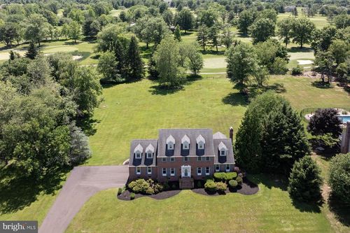 48 Bobbie Dr, Ivyland, PA, 18974-1600 | Card Image
