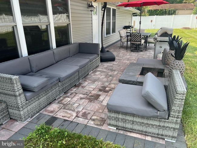 39 Shellflower Rd, House other with 5 bedrooms, 3 bathrooms and null parking in LEVITTOWN PA | Image 77