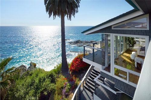 31702 Seacliff Dr, Laguna Beach, CA, 92651-7001 | Card Image