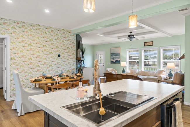 211 Cortez St, House other with 3 bedrooms, 2 bathrooms and 6 parking in Port St. Joe FL | Image 10