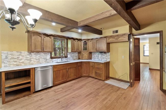 1150 Ne Colbern Rd, House other with 4 bedrooms, 5 bathrooms and null parking in Lee's Summit MO | Image 5