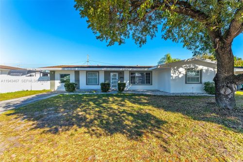 10535 Sw 161st Ter, Miami, FL, 33157-3039 | Card Image