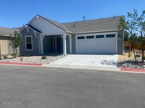 450 Brayfield St, Sparks, NV, 89441-8902 | Card Image