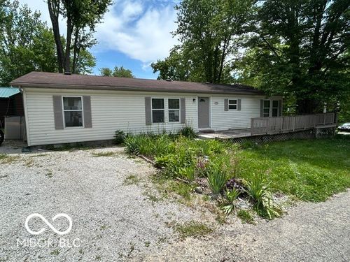 6117 Van Bibber Lake Est, Greencastle, IN, 46135-8911 | Card Image