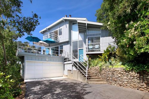 555 Vista Del Mar Dr, Aptos, CA, 95003-4815 | Card Image