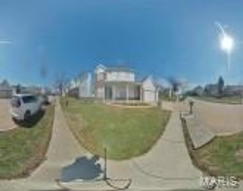 1860 Chateau Du Mont Dr, Florissant, MO, 63031-1052 | Card Image