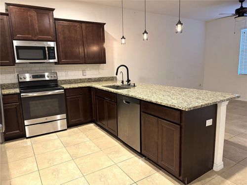 3840 Silverlake Way, WESLEY CHAPEL, FL, 33544-7915 | Card Image