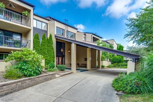 307-1012 Bunker Drive, Akron, OH, 44333 | Card Image