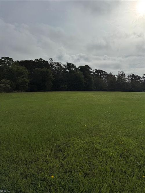 1-401 Pointe Vista Dr, Elizabeth City, NC, 27909-7784 | Card Image