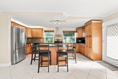 3 Flanders A, Delray Beach, FL, 33484-5255 | Card Image