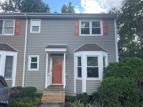561 Darby Glen Ln, Durham, NC, 27713-9429 | Card Image