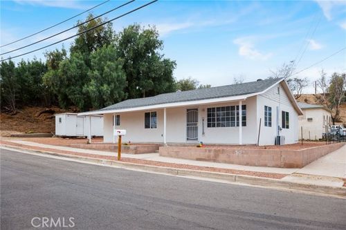 501 B St, Needles, CA, 92363 | Card Image