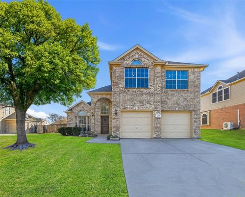 1217 Black Hawk Dr, Haslet, TX, 76052-2957 | Card Image