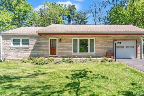 1324 N Kinser Pike, Bloomington, IN, 47404 | Card Image