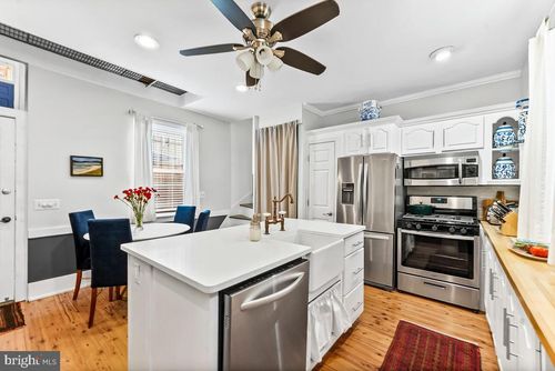 1718 Rodman St, PHILADELPHIA, PA, 19146-1527 | Card Image