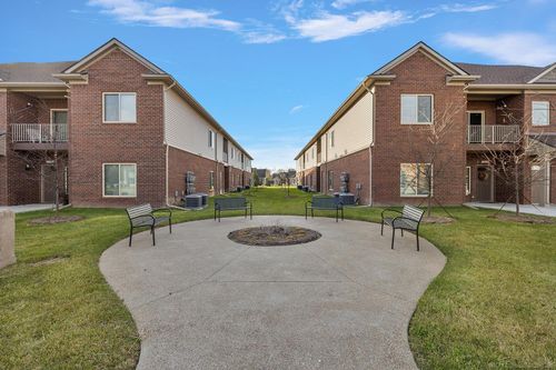 31154 23 Mile Rd, Chesterfield, MI, 48047-1863 | Card Image