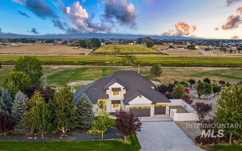 24542 Kenridge Rd, Caldwell, ID, 83607-7899 | Card Image