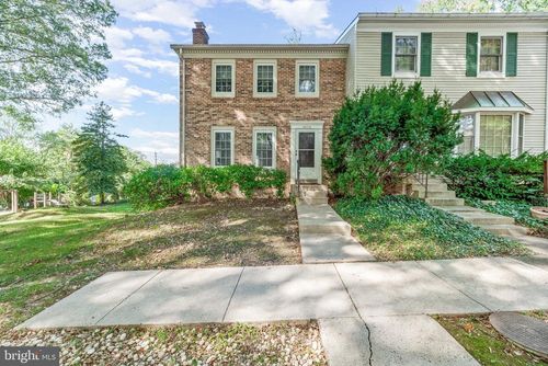 4076 Championship Dr, Annandale, VA, 22003-2418 | Card Image
