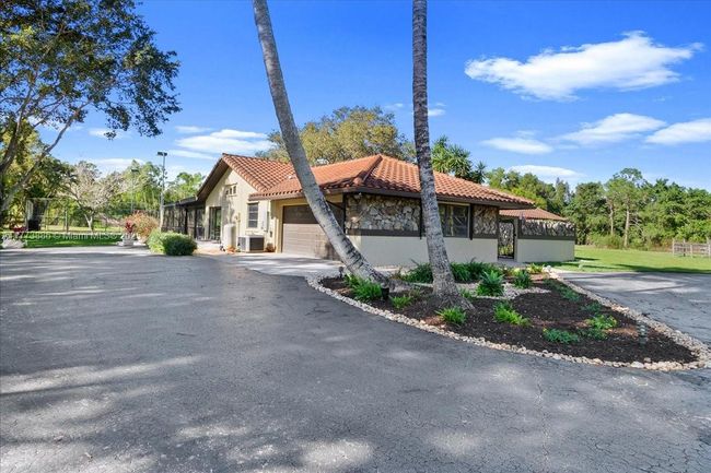 3761 Dellwood Rd, House other with 3 bedrooms, 3 bathrooms and null parking in Loxahatchee FL | Image 32