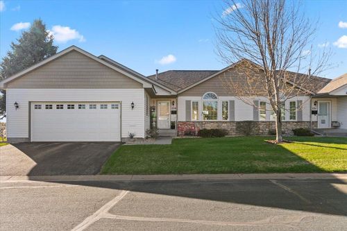 229 Bluff Dr, SOMERSET, WI, 54025-9080 | Card Image