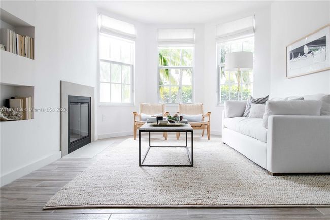2 - 3154 Peachy St, Townhouse with 3 bedrooms, 3 bathrooms and null parking in Coconut Grove FL | Image 5