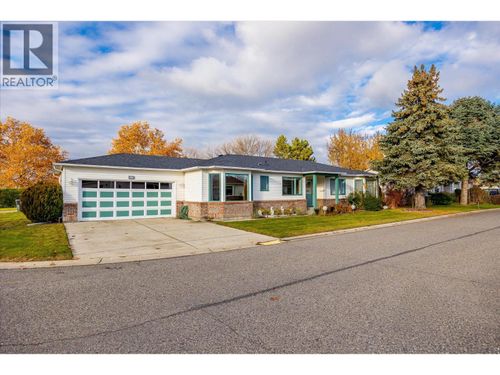 578-1255 Raymer Ave, Kelowna, BC, V1W3S3 | Card Image