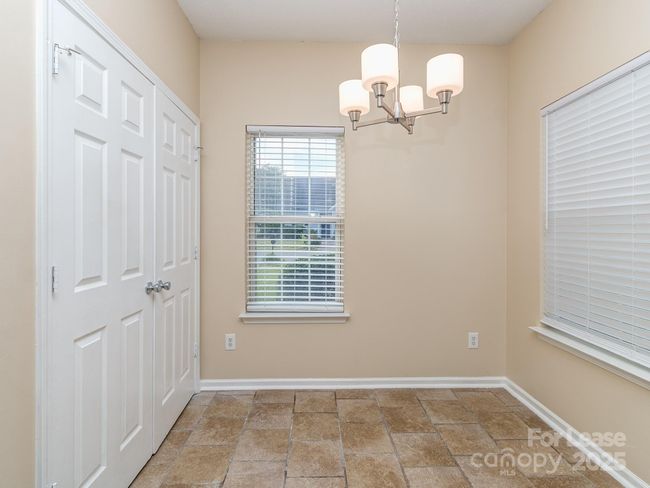 6213 Derryfield Dr, House other with 3 bedrooms, 2 bathrooms and null parking in Charlotte NC | Image 9