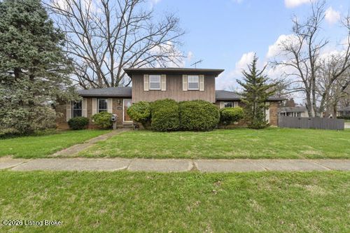 4430 Woodgate Ln, Louisville, KY, 40220-3069 | Card Image