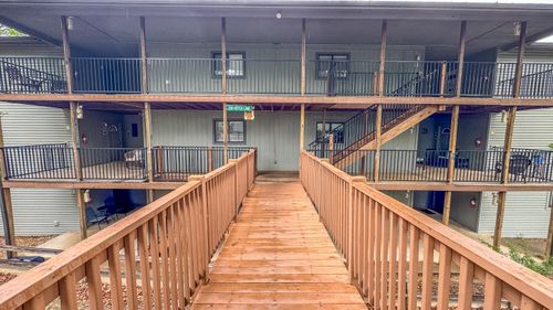 6-321 Notch Ln, Branson West, MO, 65737-8897 | Card Image