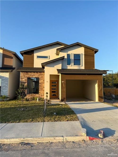 2707 E Solar Dr, Mission, TX, 78574-3379 | Card Image