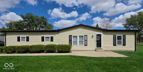 562 S 400 E, Kokomo, IN, 46902-9774 | Card Image