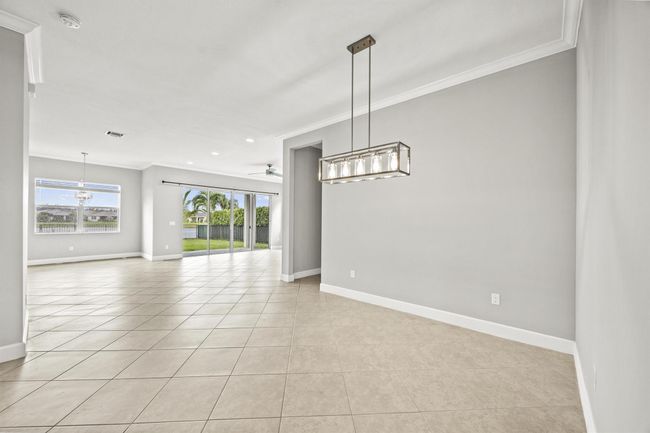 16007 Whippoorwill Cir, House other with 5 bedrooms, 4 bathrooms and null parking in Westlake FL | Image 12
