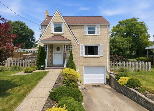 1431 Stanley Dr, Verona, PA, 15147-2417 | Card Image