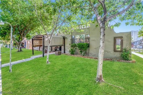 unit-1-4614 Grand Dr, Las Vegas, NV, 89169-7151 | Card Image