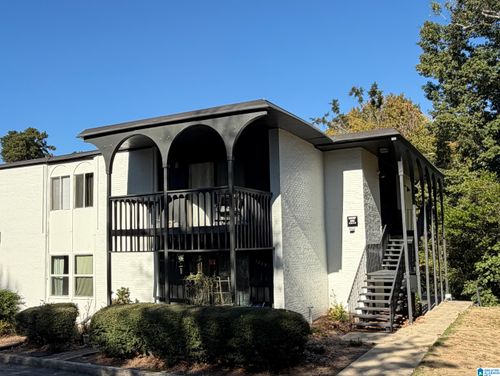 c-3027 Massey Rd, VESTAVIA HILLS, AL, 35216-3621 | Card Image